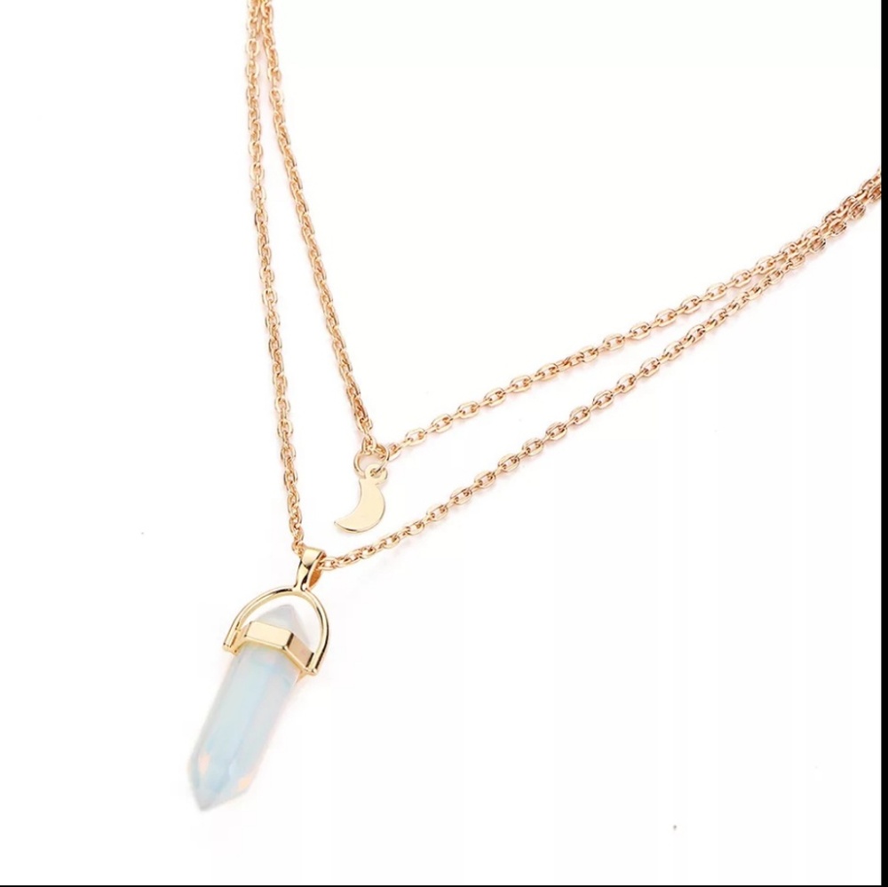 ๐4/$25๐New Boho Geometric Moon Stone Necklace - Picture 3 of 3
